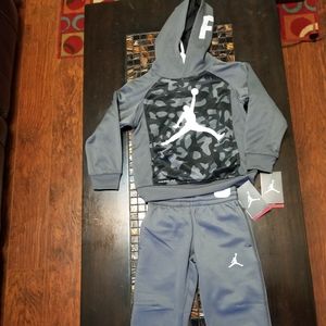 Jordan outfit, Boys size 4